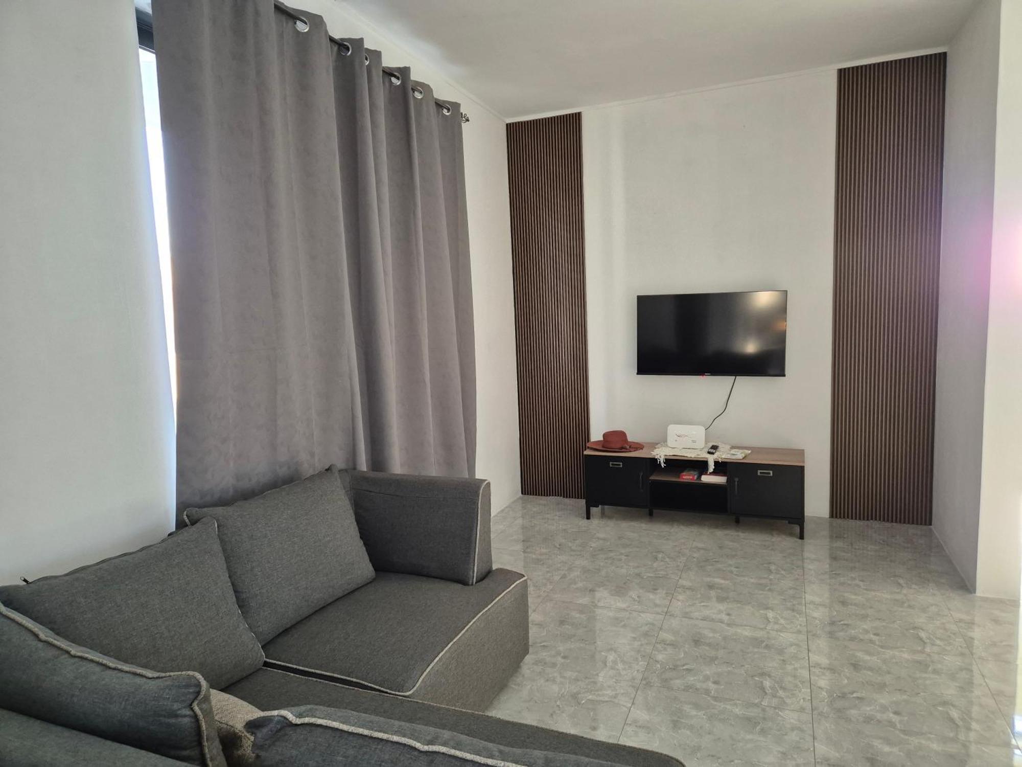 Skyview Apartment- Rooftop Penthouse With Sunset & Sea Views Flic-en-Flacq Quarto foto